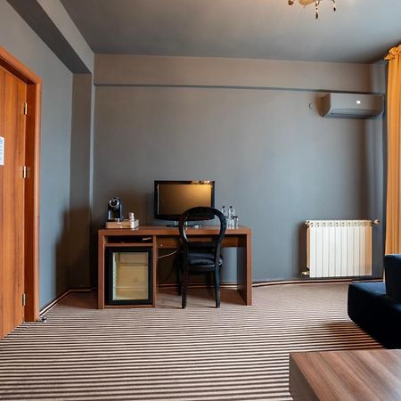 Alex&George Boutique Hotel Kolozsvár Kültér fotó