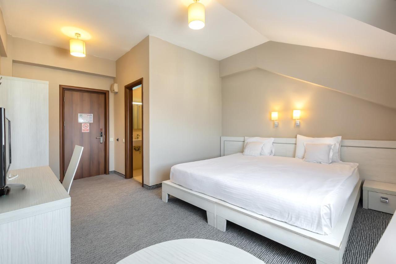 Alex&George Boutique Hotel Kolozsvár Kültér fotó