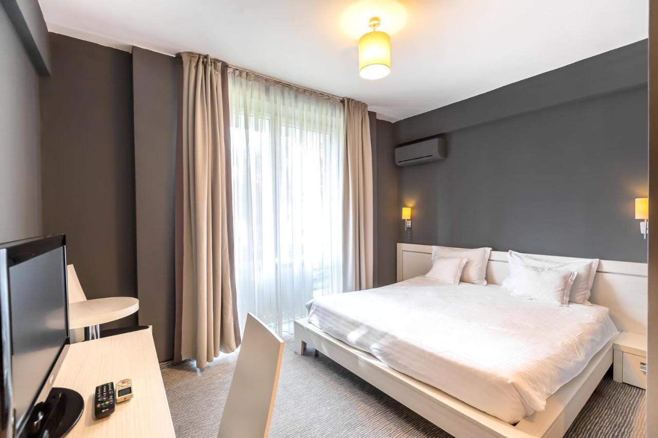 Alex&George Boutique Hotel Kolozsvár Kültér fotó