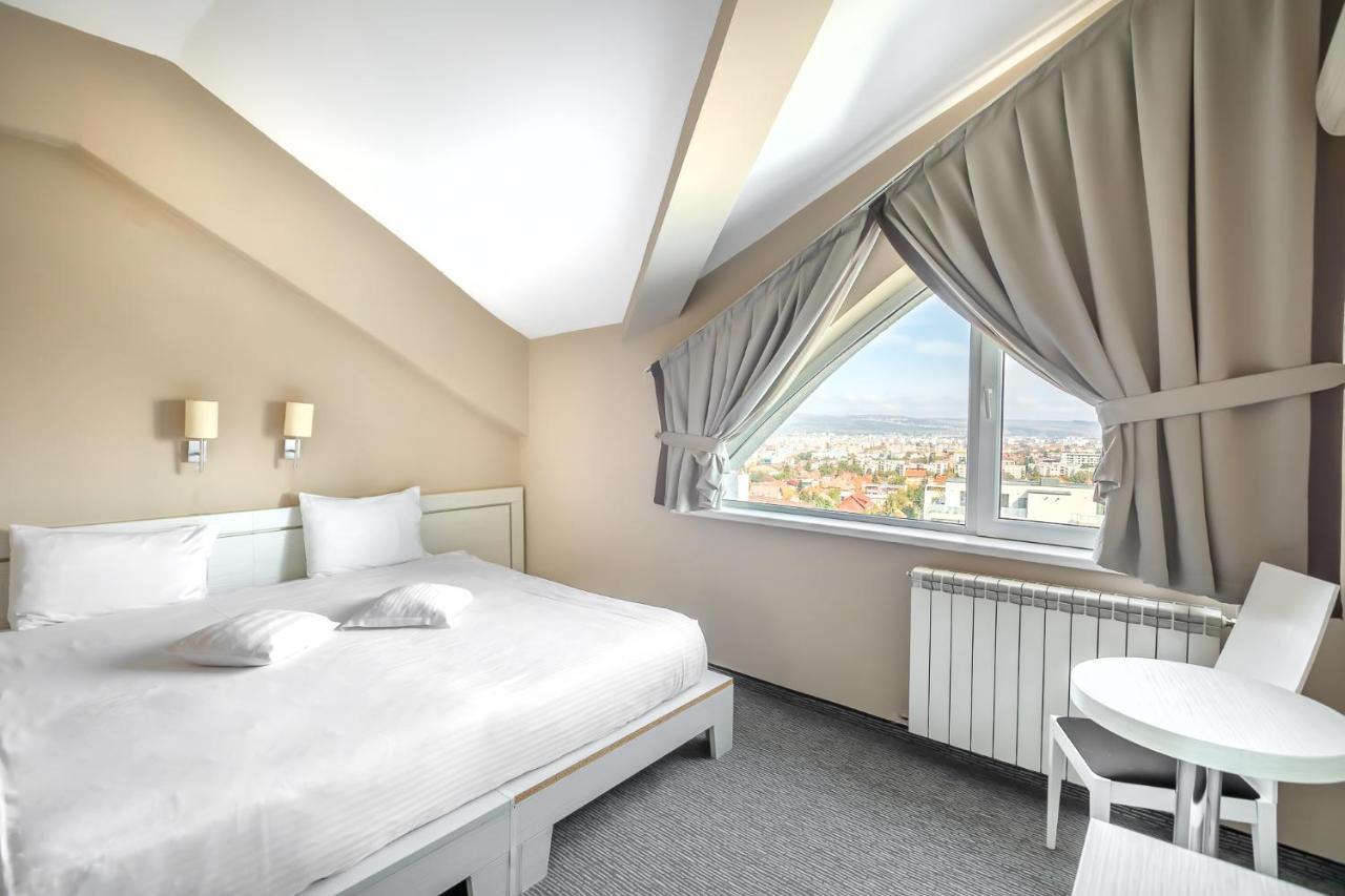 Alex&George Boutique Hotel Kolozsvár Kültér fotó