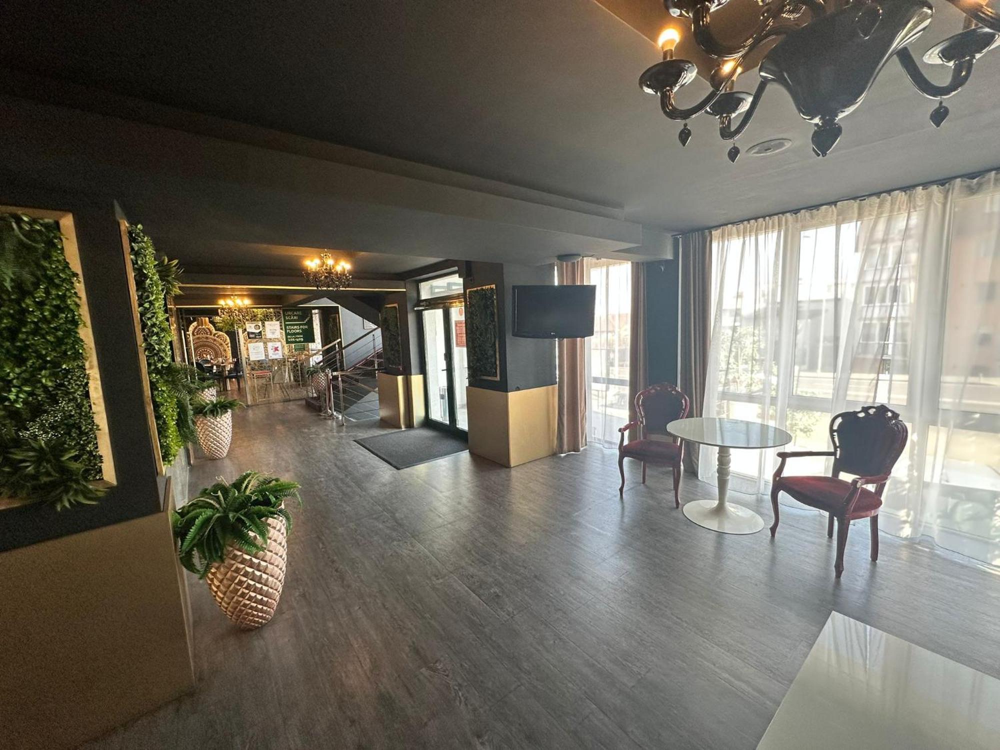 Alex&George Boutique Hotel Kolozsvár Kültér fotó