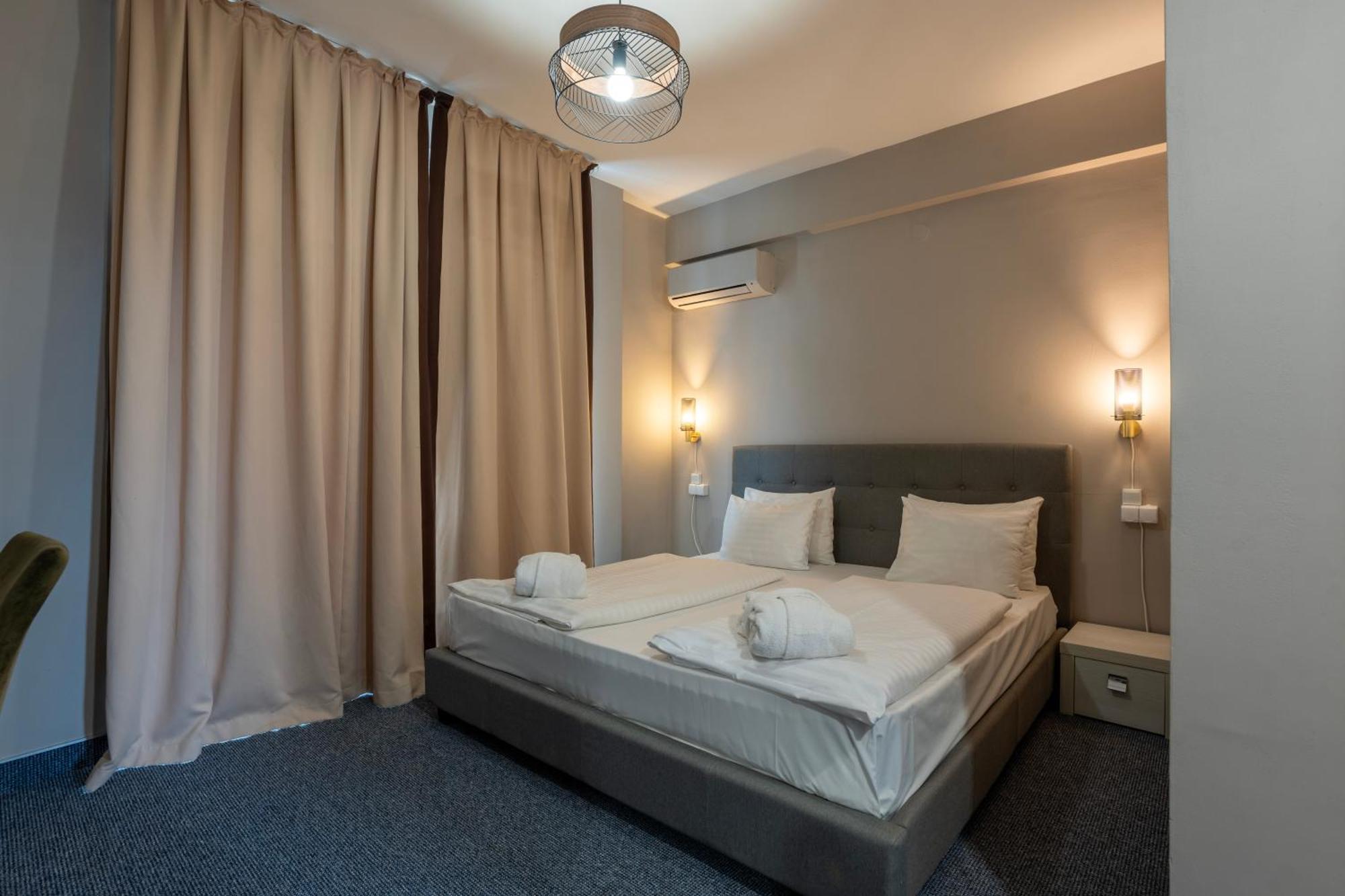 Alex&George Boutique Hotel Kolozsvár Kültér fotó