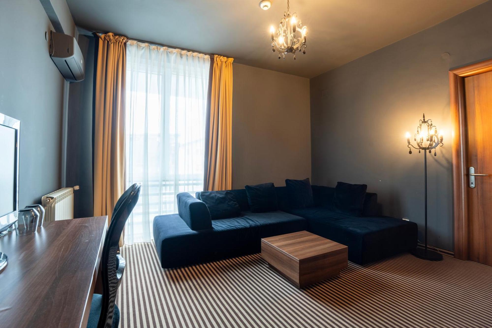 Alex&George Boutique Hotel Kolozsvár Kültér fotó