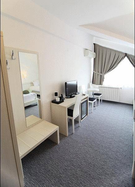 Alex&George Boutique Hotel Kolozsvár Kültér fotó